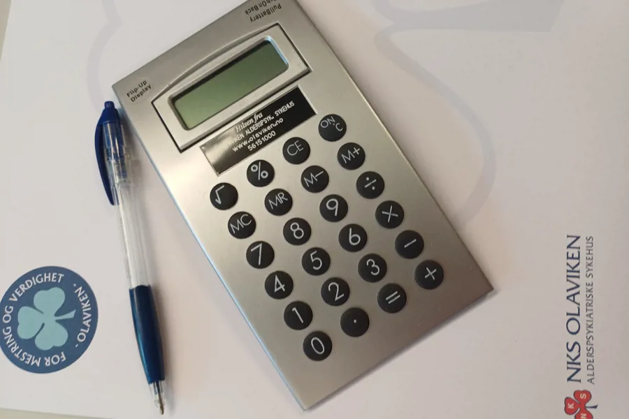 En kalkulator og en penn