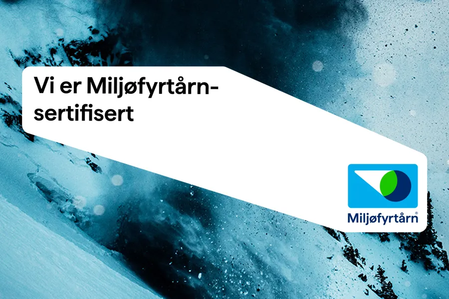 Et skilt med reklame for at vi er miljøfyrtårnsertifisert